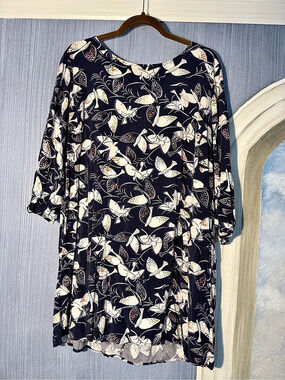Old Navy Floral Mini Dress in Blue & White good used condition